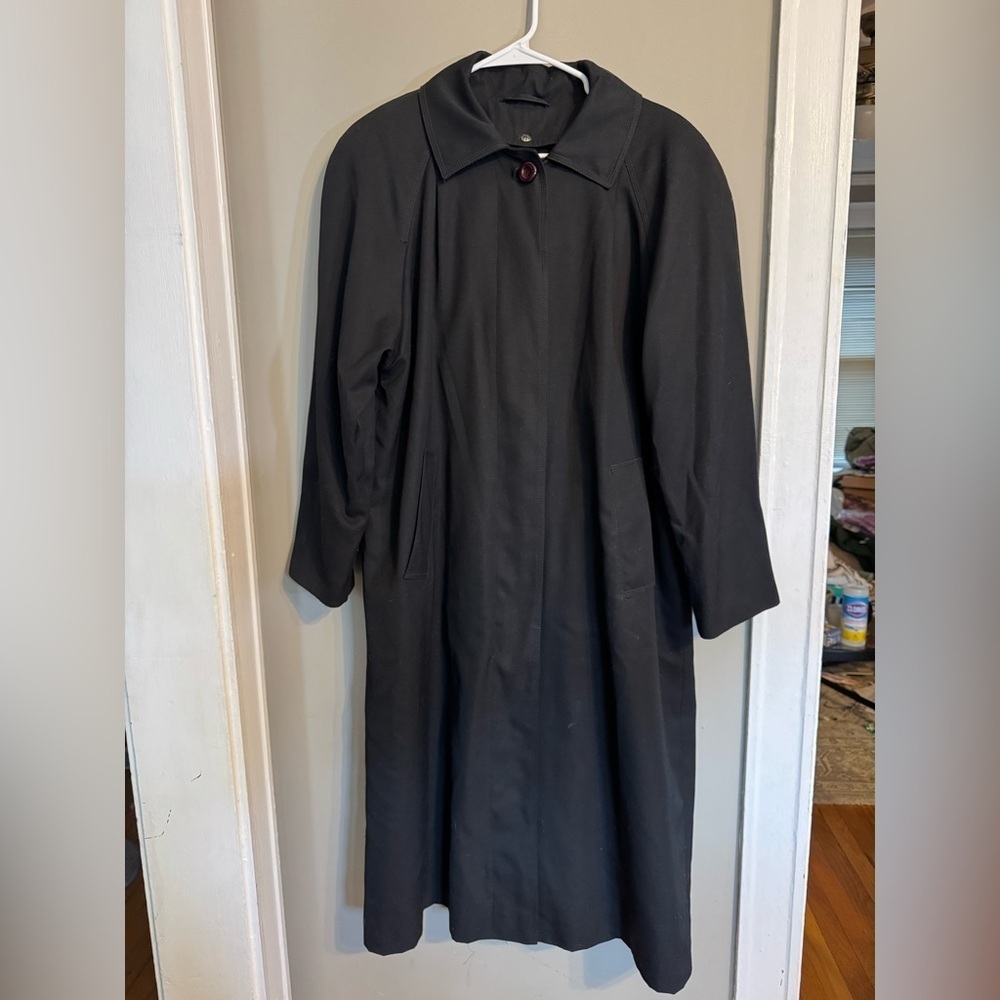 Vintage American Bazaar Women's Black Trench Coat - Picture 2 of 7